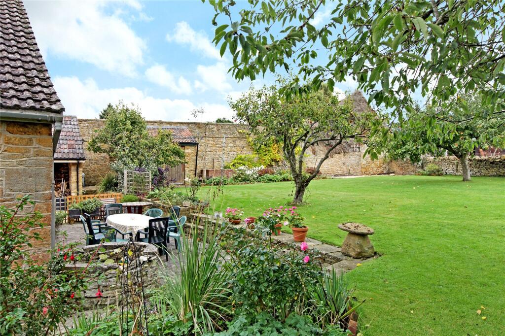 Additional image 33 of Queen Street, Tintinhull, Yeovil, Somerset, BA22