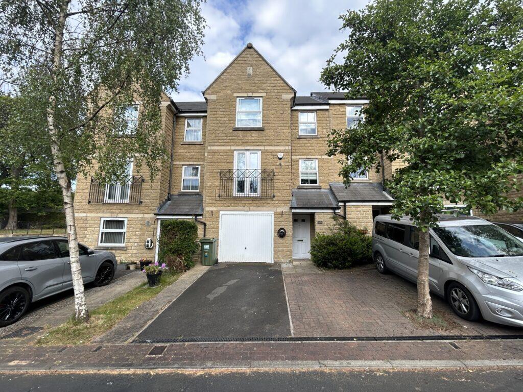 Additional image 24 of Ellison Grove, Birkenshaw, BD11 2DL