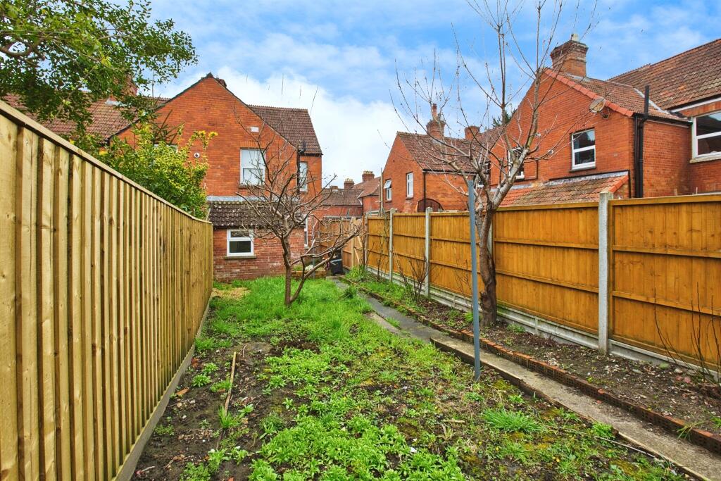 Additional image 17 of Manor Road, Yeovil