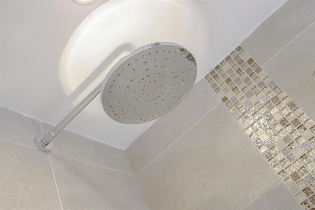 Additional image 54 of Heron Close, Blackburn