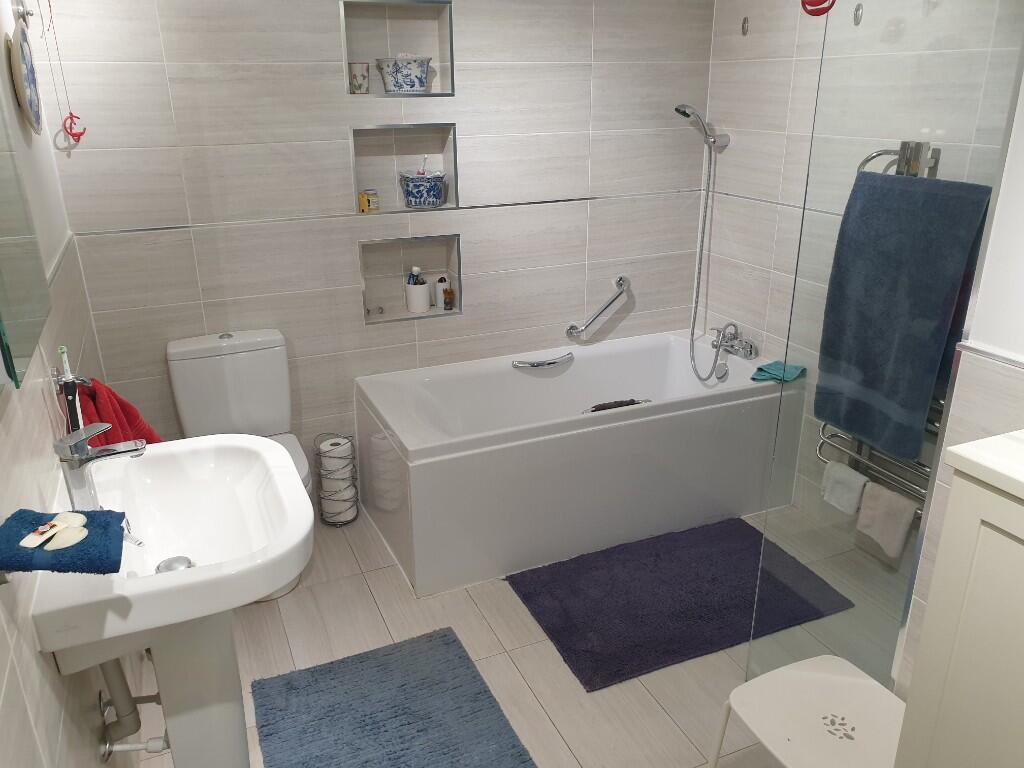 Additional image 6 of 40 Brook Court, Burcot Lane, Bromsgrove, Worcestershire, B60 1AD