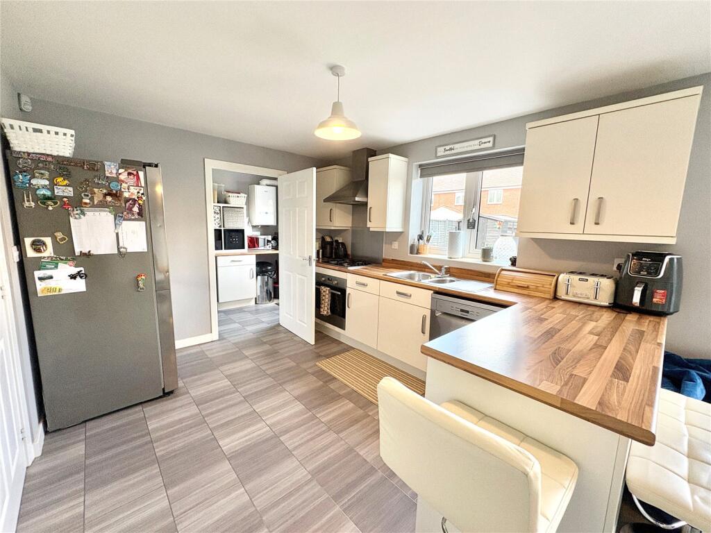 Additional image 4 of Arrow Way, Bidford-on-Avon, Alcester, Warwickshire, B50