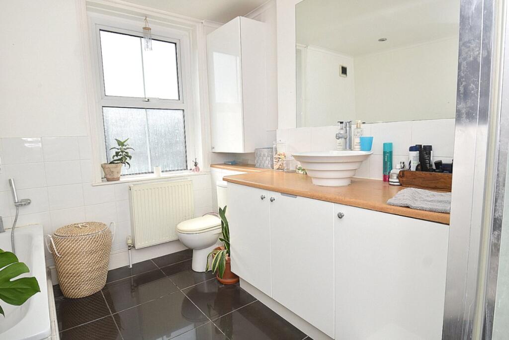 Additional image 9 of Primrose Villas, Flingers Lane, Wincanton, Somerset, BA9
