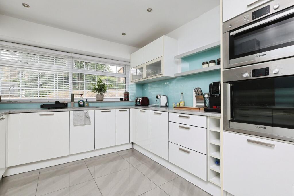 Additional image 16 of New Close Road, Shipley, BD18