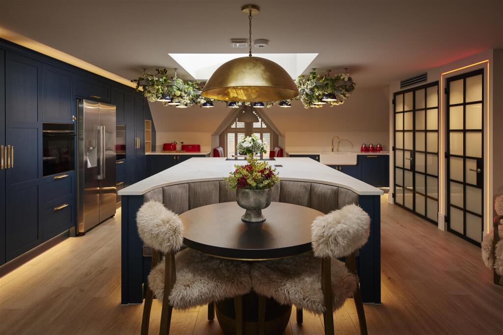Additional image 5 of The Penthouse, Forge Place, Henley-in-Arden