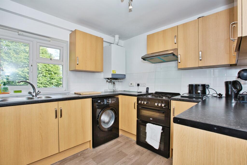 Additional image 5 of Taranto Hill, Ilchester, Yeovil