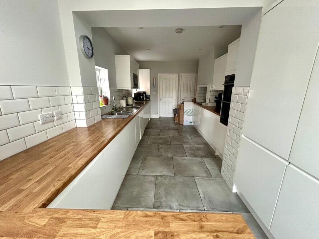 Additional image 3 of St. Michaels Avenue, Yeovil, BA21