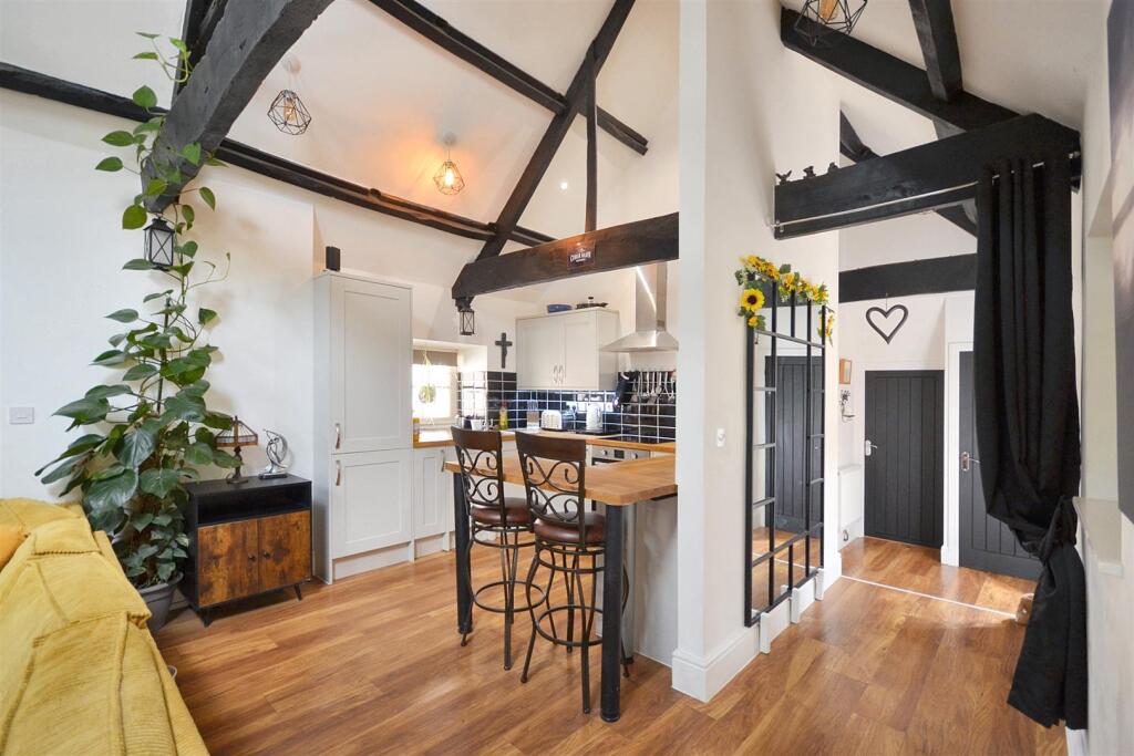 Additional image 5 of Vine Street, Templecombe