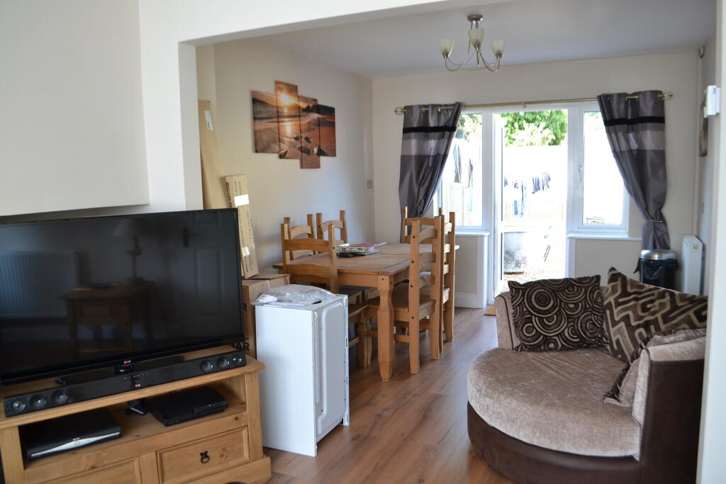 Additional image 3 of North Western Yeovil