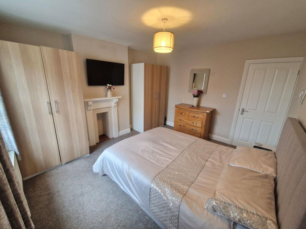 Additional image 7 of HALESOWEN, Intended Street