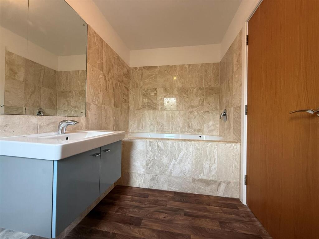 Additional image 13 of Newbury Close, Halesowen