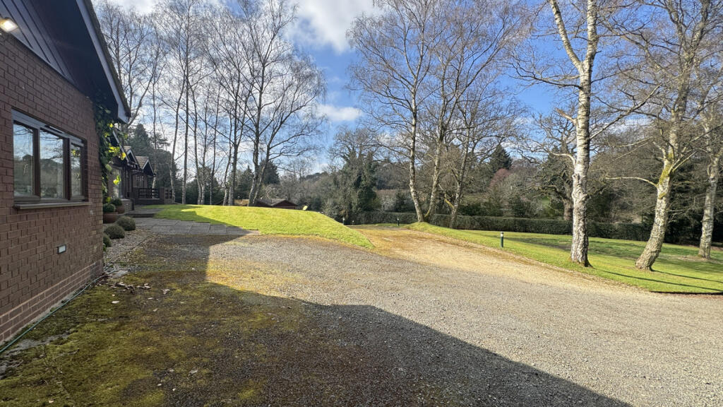 Additional image 10 of Billy Lane, Birmingham, Barnt Green B45 8BY