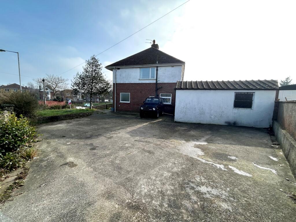 Additional image 16 of Ilchester Road, Yeovil, BA21