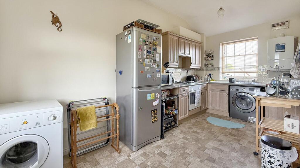 Additional image 4 of The Beeches, Warminster