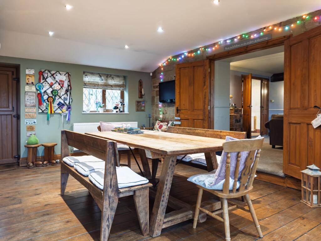 Additional image 10 of The Old Barn, Wyke Lane, Bradford, BD12 7ED