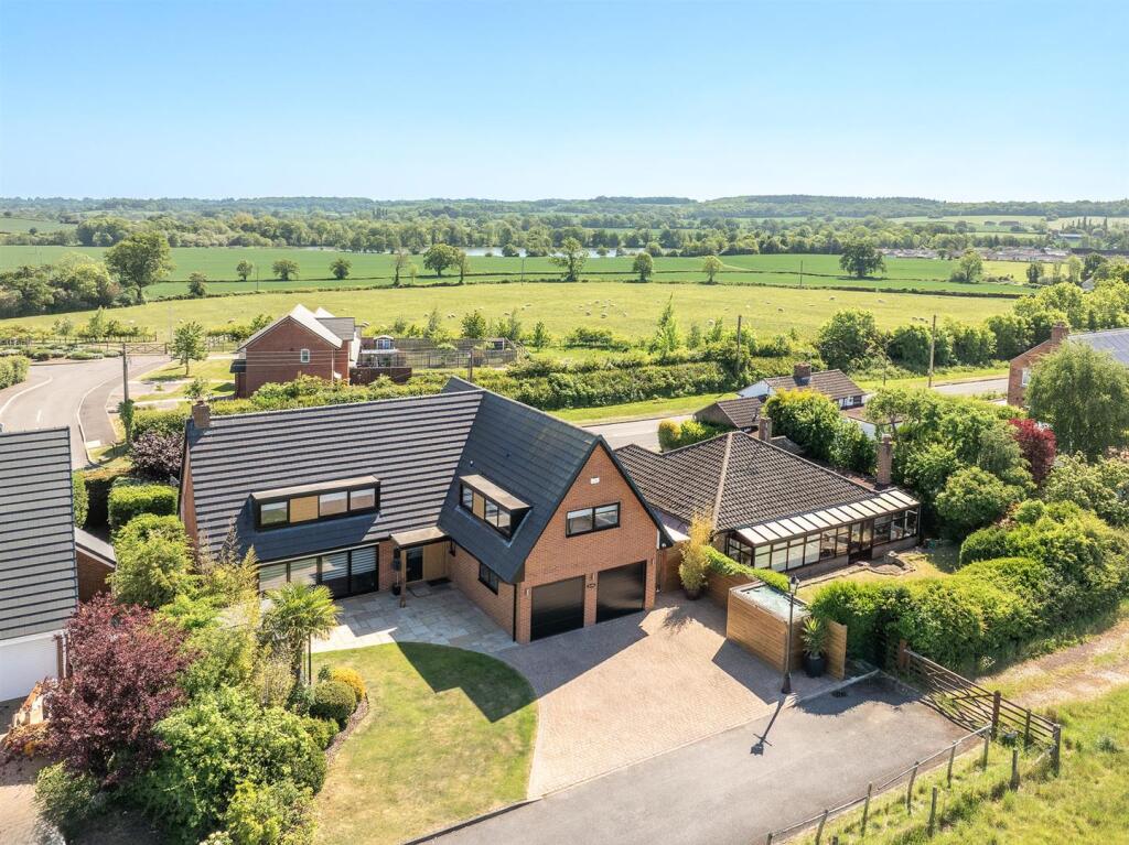 Additional image 42 of School Hill, Wootton Wawen, Henley-In-Arden