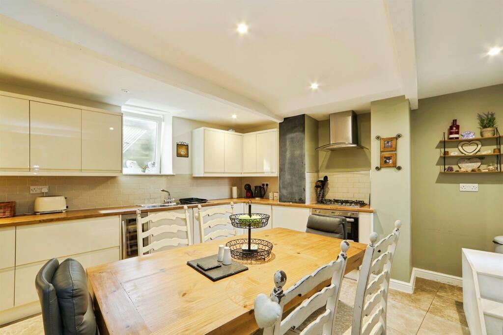 Additional image 19 of Leonards Place, Bingley