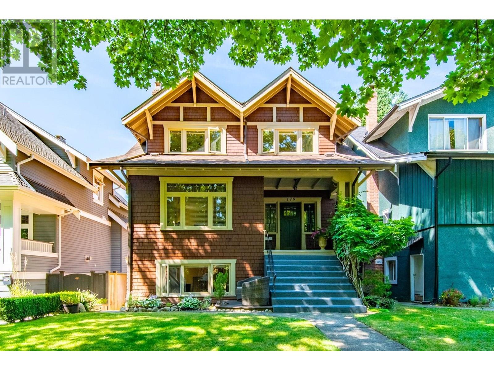 179 W 18TH AVENUE|Vancouver, British Columbia V5Y2A6