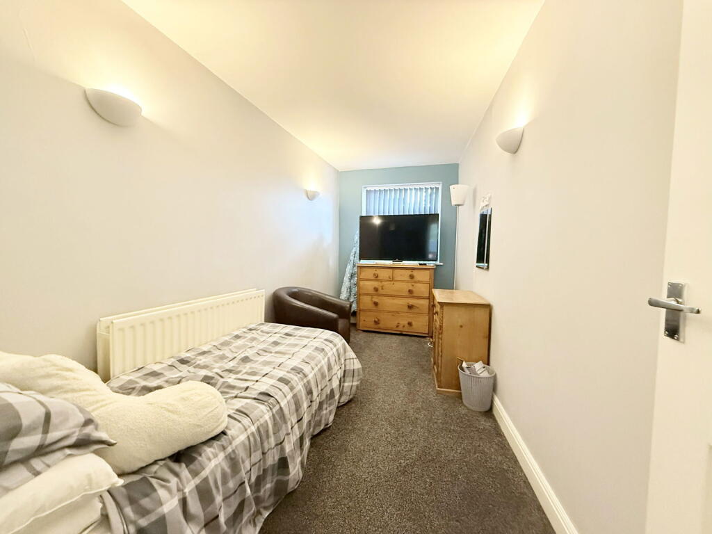 Additional image 10 of Wakelin Road, Shirley