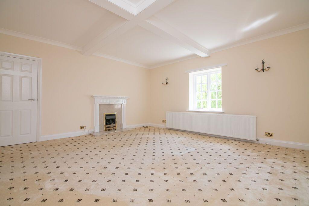 Additional image 13 of Flat 5, Beaudesert Park, Birmingham Road, Henley-in-Arden, B95 5QB