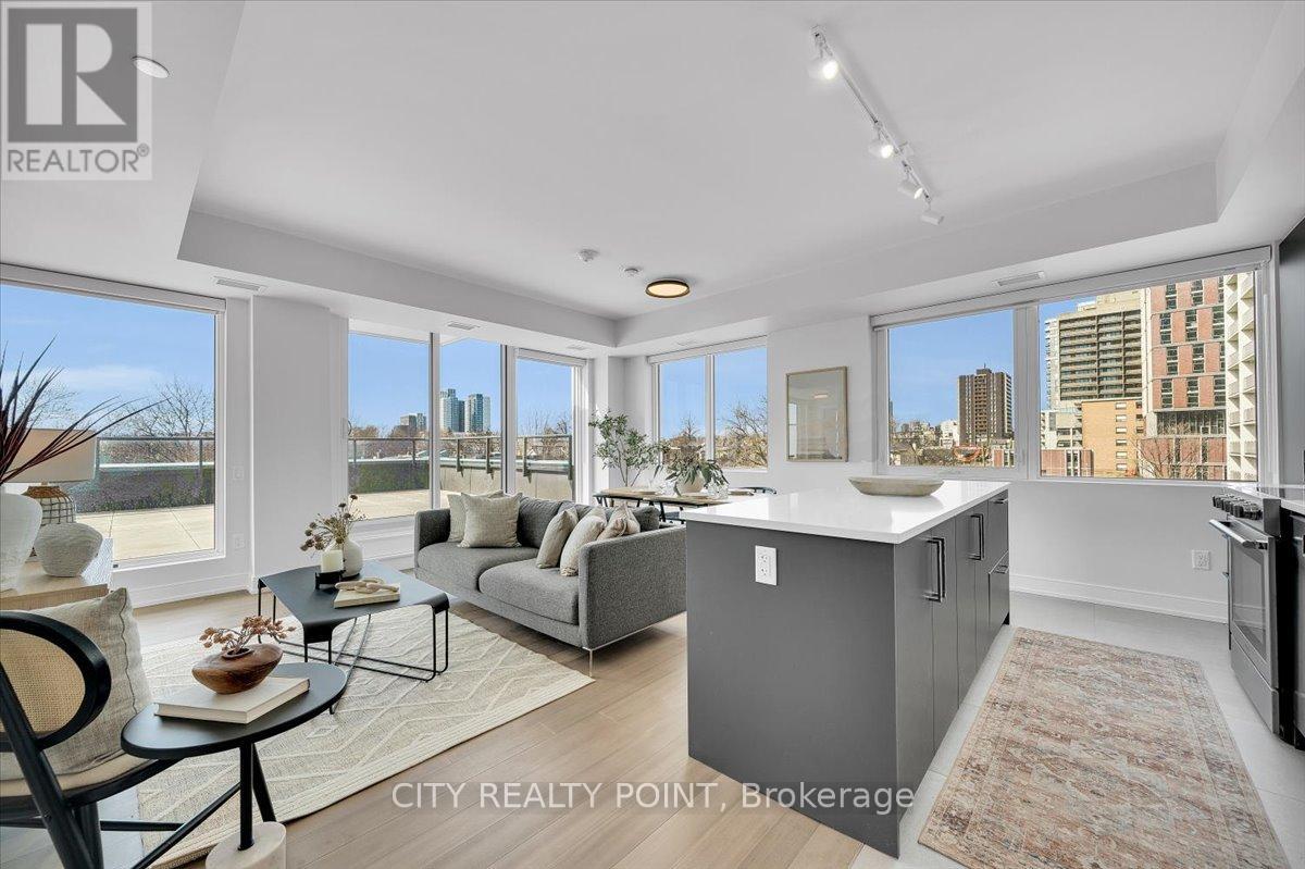 1001 - 664 SPADINA AVENUE|Toronto (University), Ontario M5S2H7