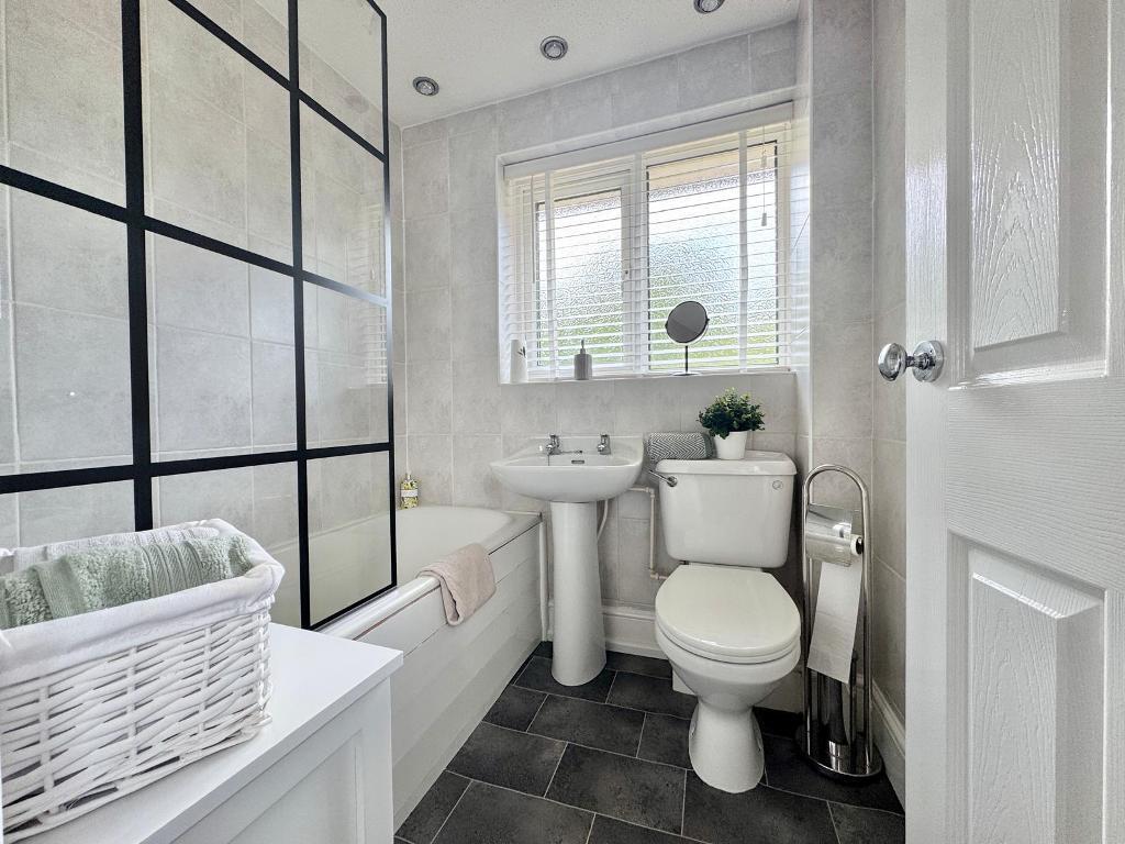 Additional image 12 of Burghley Drive, West Bromwich, West Midlands, B71 3LX