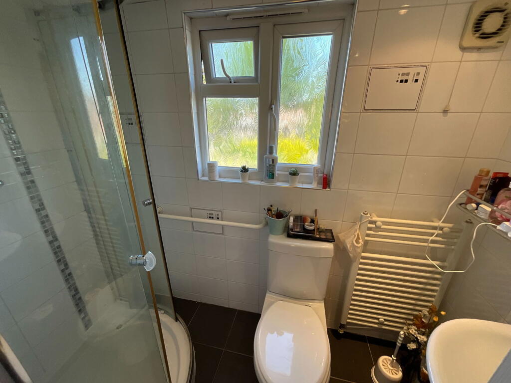 Additional image 12 of HALESOWEN, Birchfield Close