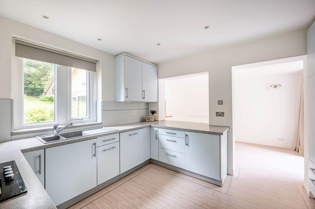 Additional image 6 of College Road