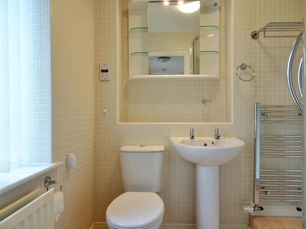 Additional image 4 of 5 Wharf Lane Solihull B91 2LF