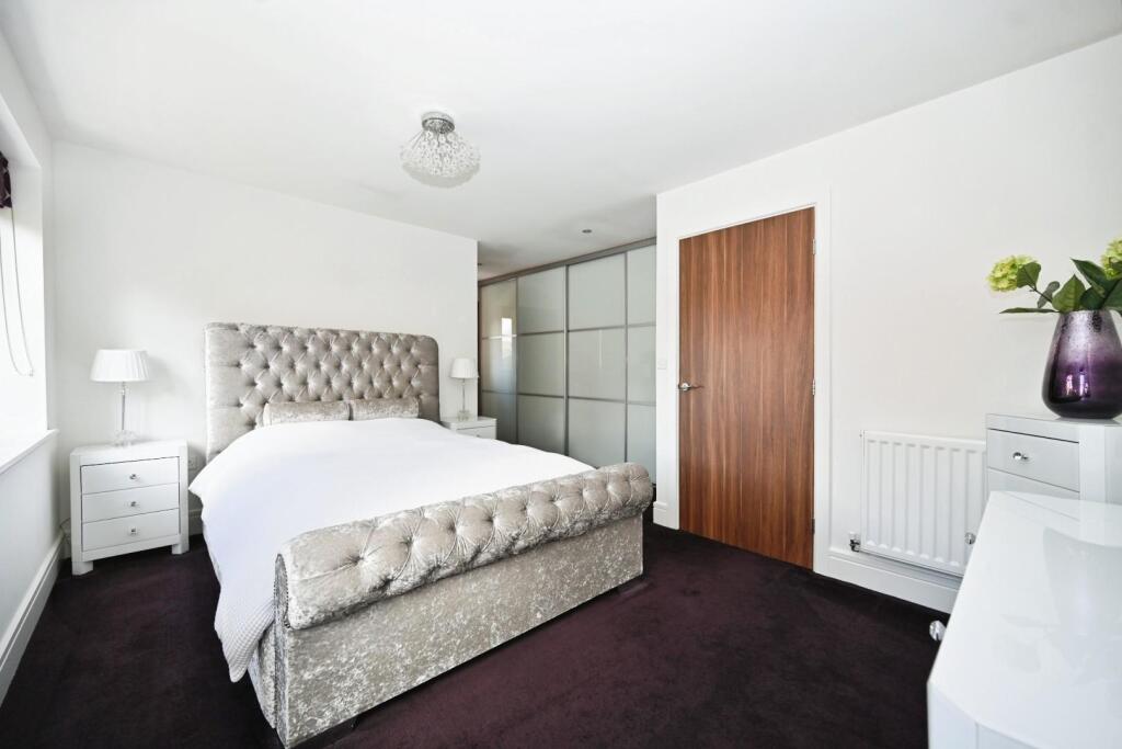 Additional image 12 of Providence Avenue, Bradford