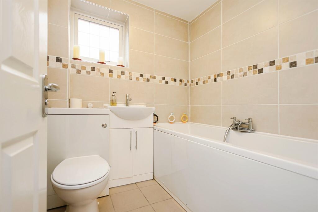 Additional image 15 of Finwood Close, SOLIHULL