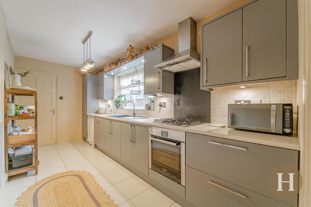 Additional image 3 of Lightwoods Road, Smethwick, B67