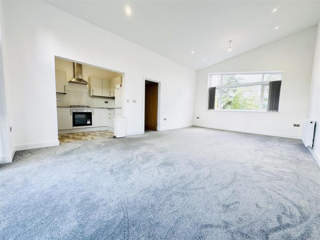 Additional image 15 of Warwick Court, Solihull