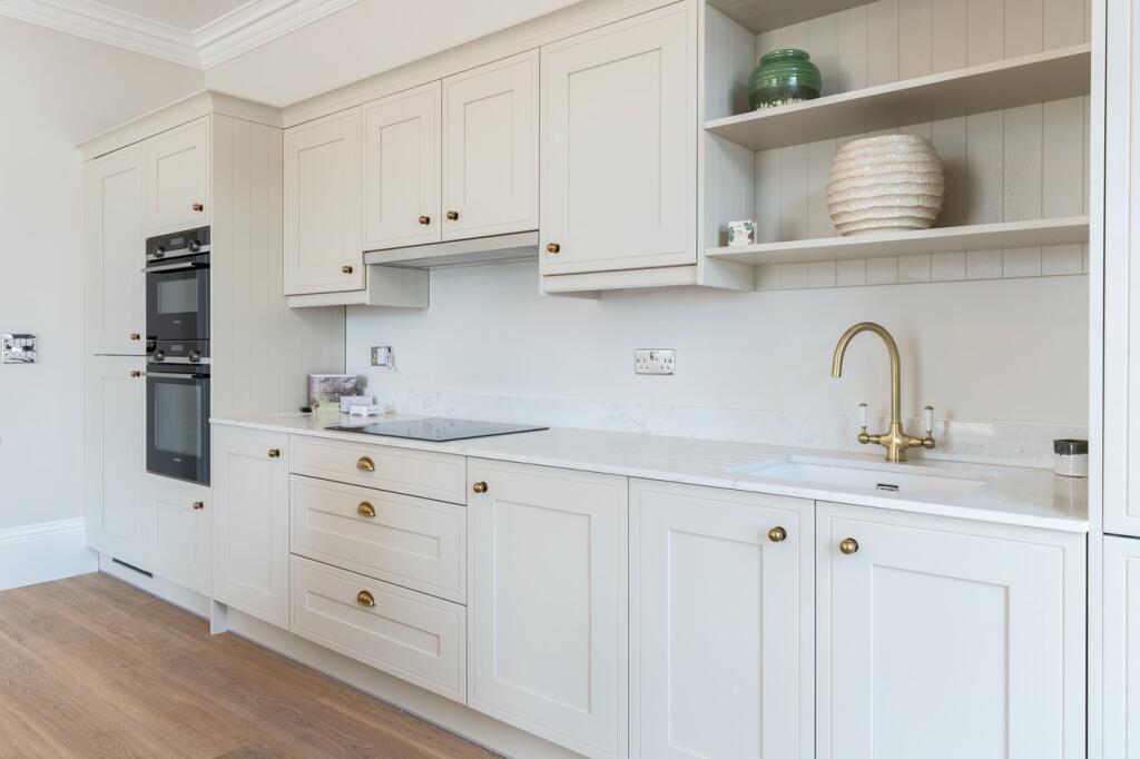 Additional image 4 of The Manor, Arden Lawn, Stratford Road, Henley in Arden, Warwickshire, B95