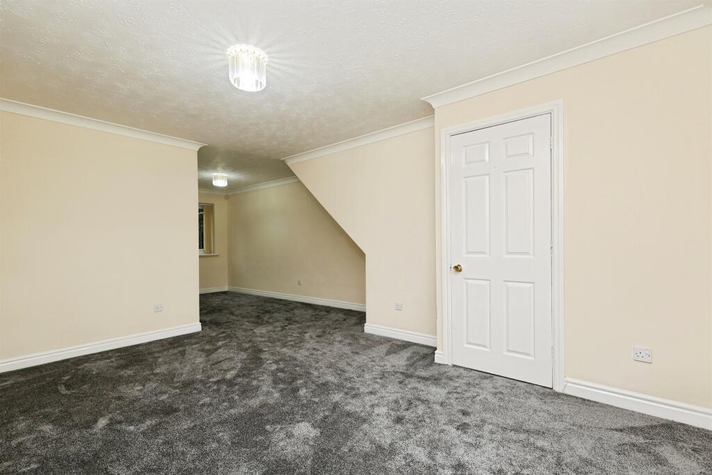 Additional image 4 of Penny Hill Drive, Clayton, Bradford