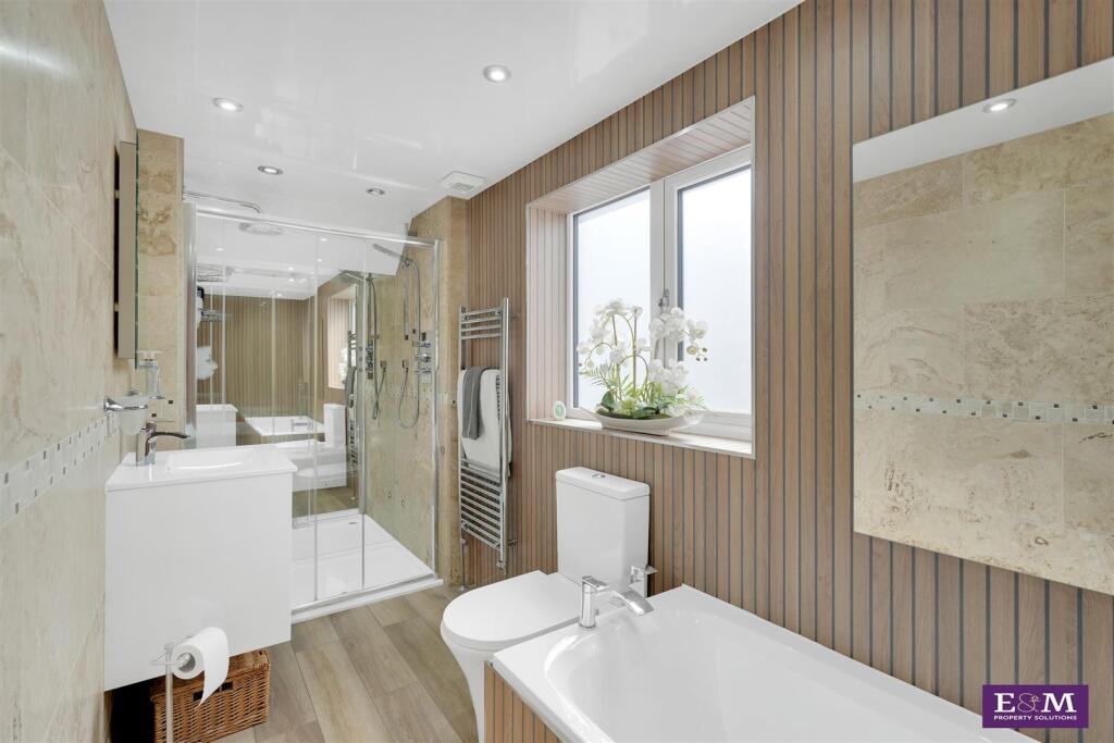 Additional image 15 of Kings Drive, Padiham