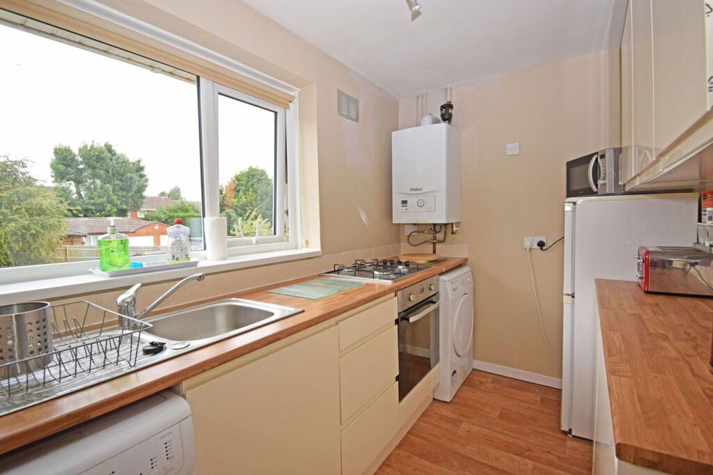 Additional image 5 of 94A Millfield Road, Bromsgrove, Worcestershire, B61 7BU