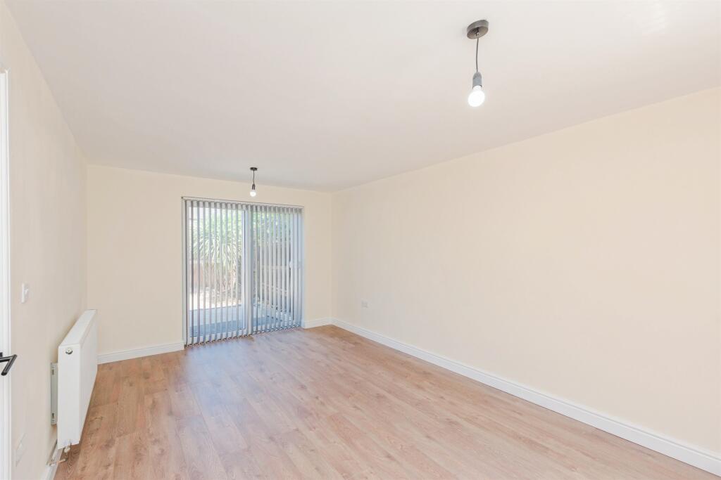 Additional image 9 of Hornbeam, TAMWORTH