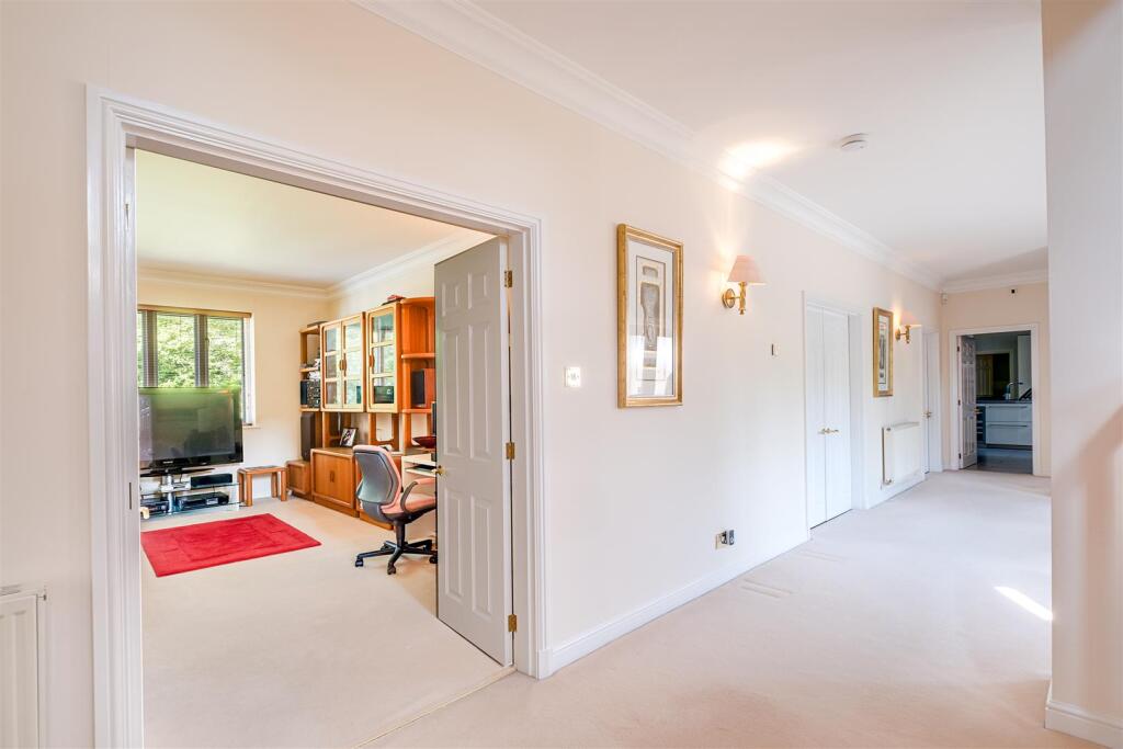 Additional image 20 of Selwyn Walk, Little Aston, Sutton Coldfield