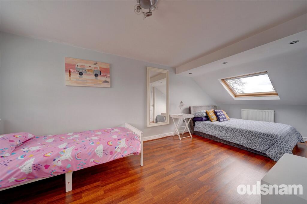 Additional image 18 of Julian Close, Catshill, Bromsgrove, Worcestershire, B61