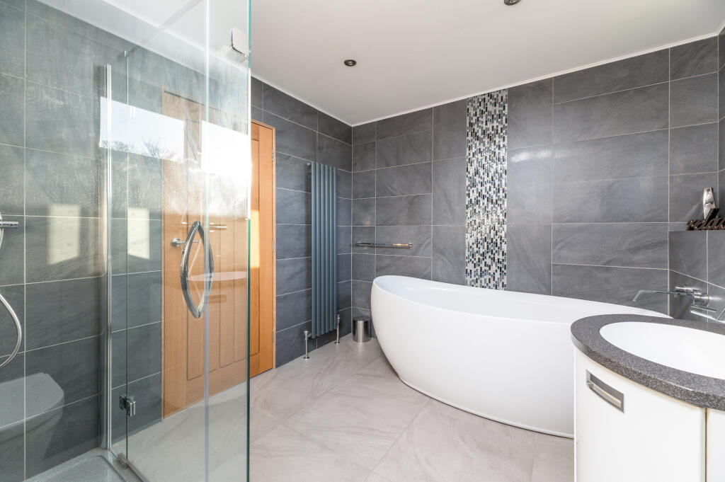 Additional image 48 of Oakridge Court, Bingley, West Yorkshire, BD16