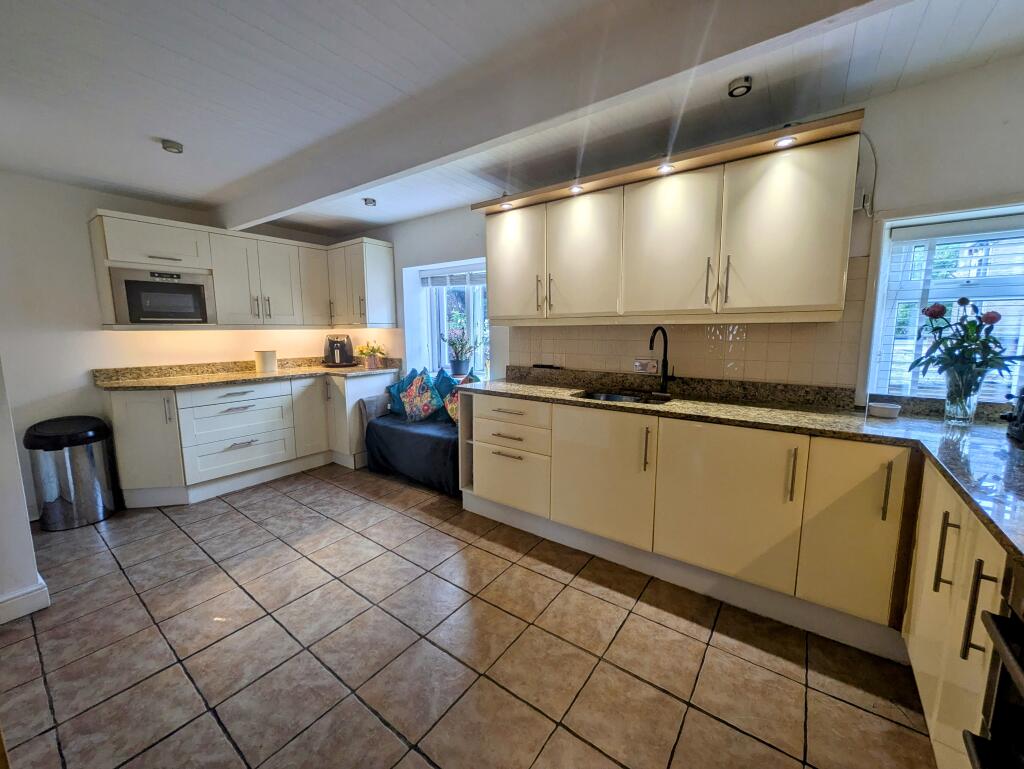 Additional image 28 of Nursery Road, Bradford, BD14