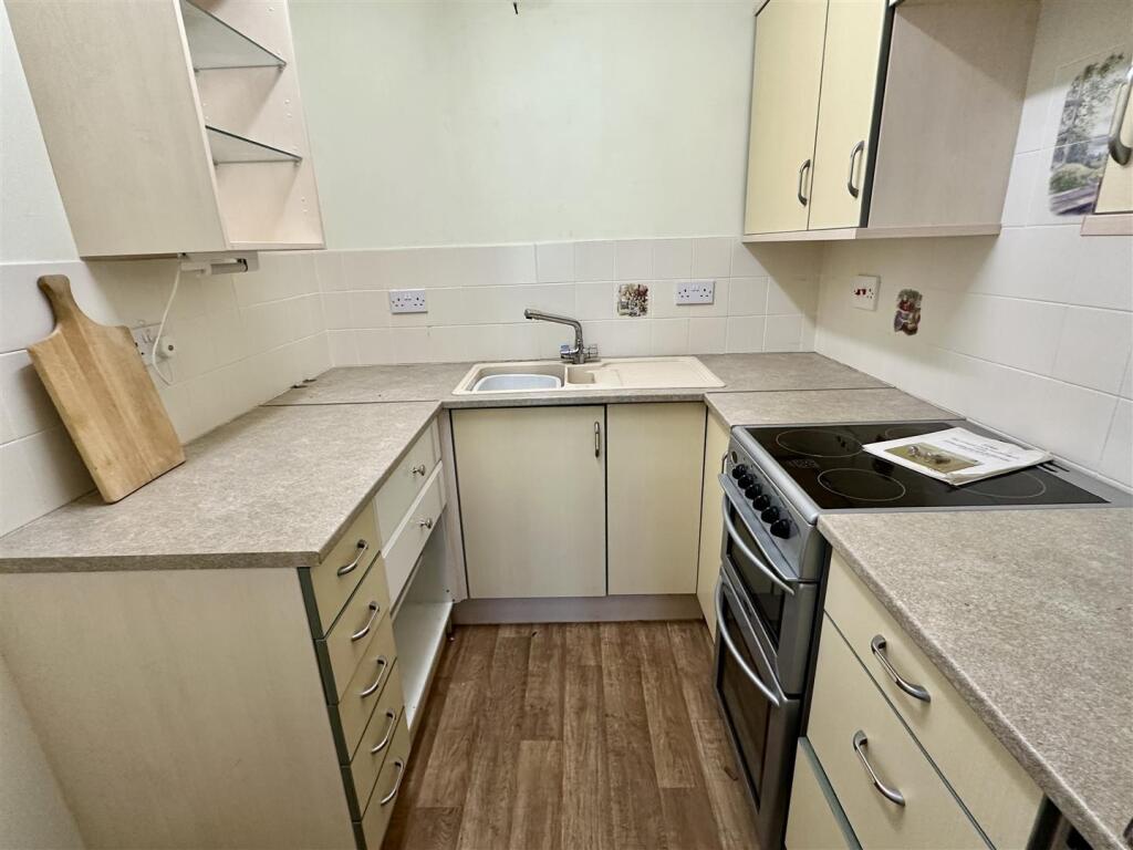 Additional image 7 of Kinwarton Road, Alcester