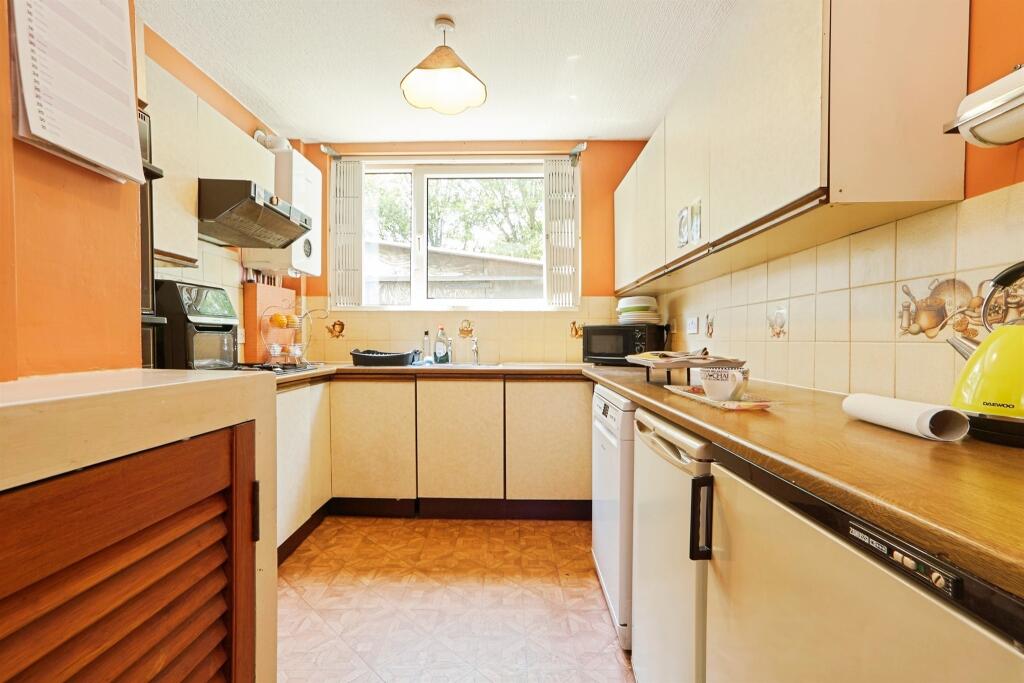 Additional image 17 of Fyfe Crescent, Baildon, Shipley