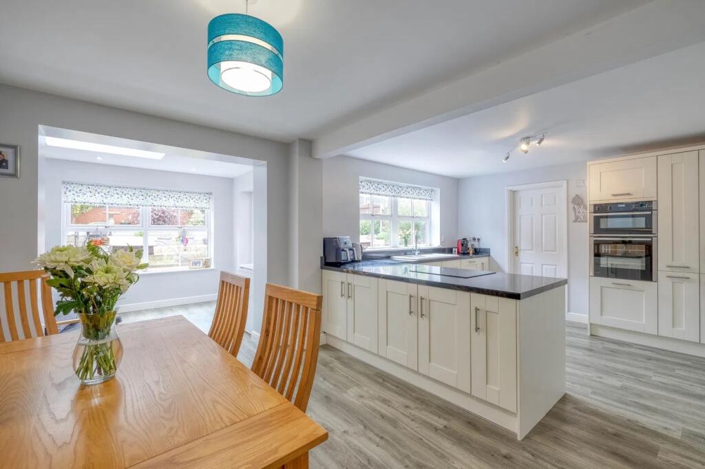 Additional image 5 of Great Hockings Lane, Webheath, B97