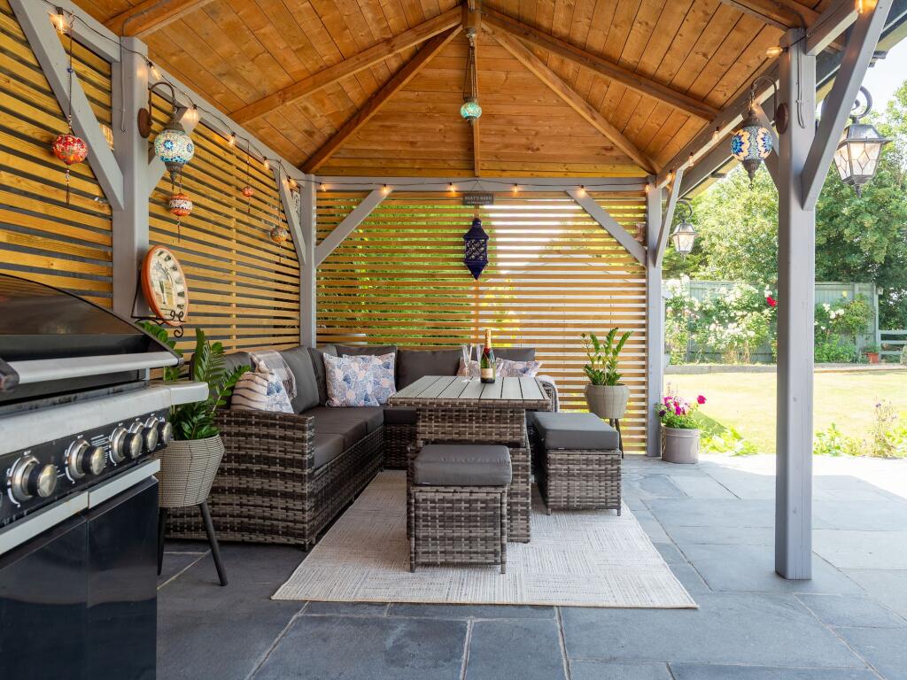 Additional image 50 of Honeybourne Road, Bidford-On-Avon, B50