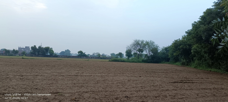 Additional image 2 of Fatehabad Road, Agra