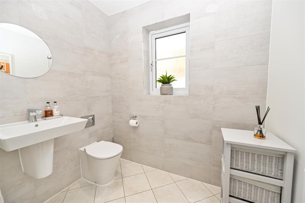 Additional image 7 of Carr Beck Rise, Apperley Bridge