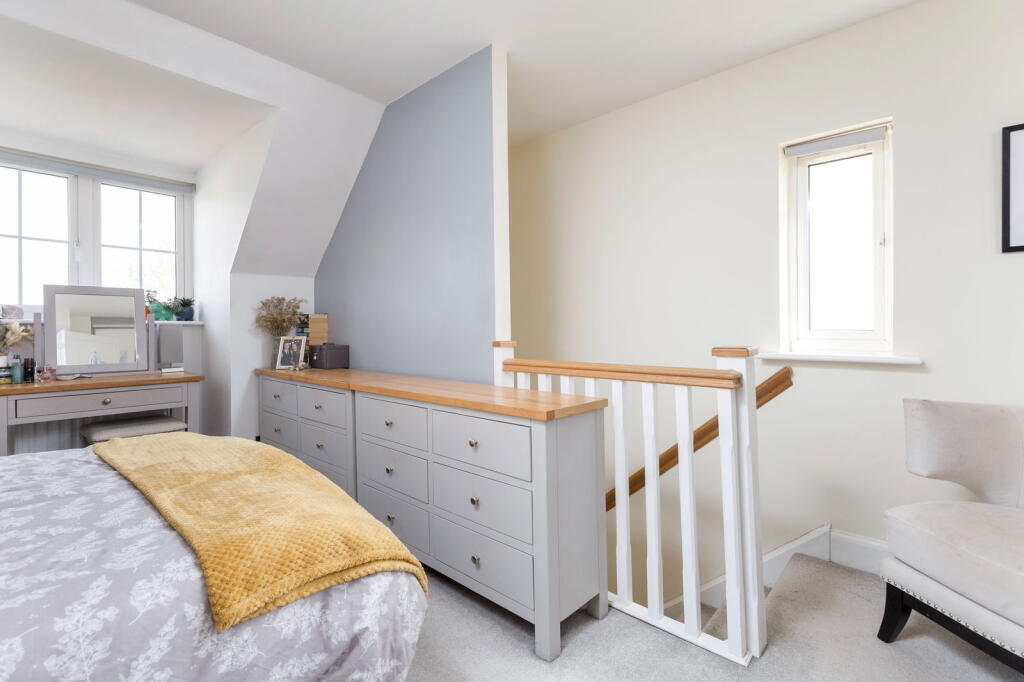 Additional image 16 of Brompton Drive, Bradford, BD10 0DW