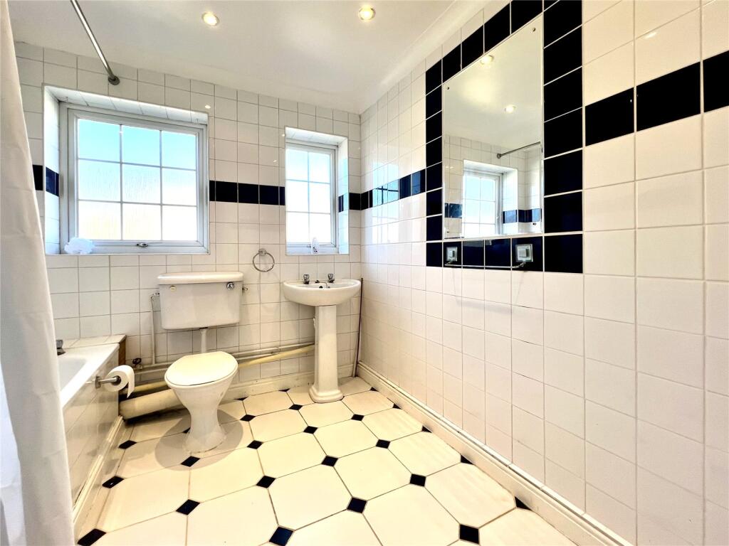 Additional image 14 of Cavalier Way, Yeovil, Somerset, BA21